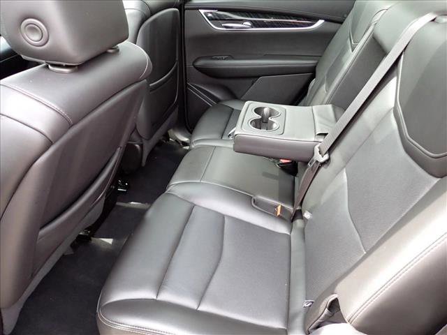 Used 2021 Cadillac XT6 Premium Luxury image 10