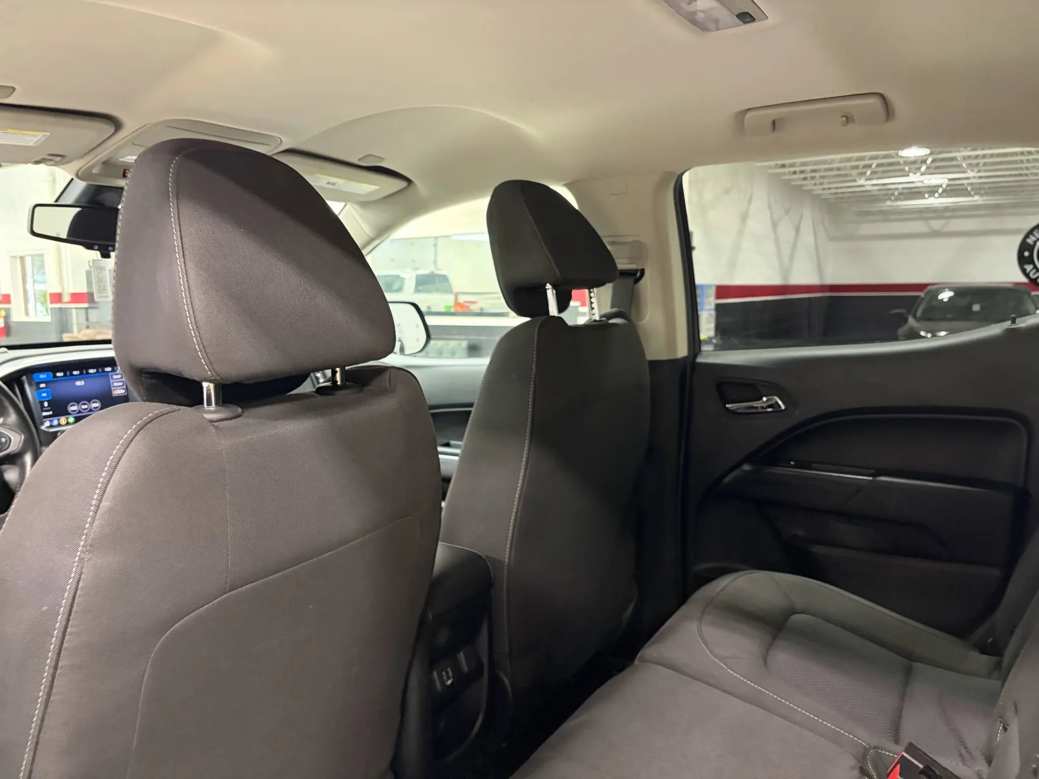 Used 2019 Chevrolet Colorado LT w/ Redline Special Edition image 23