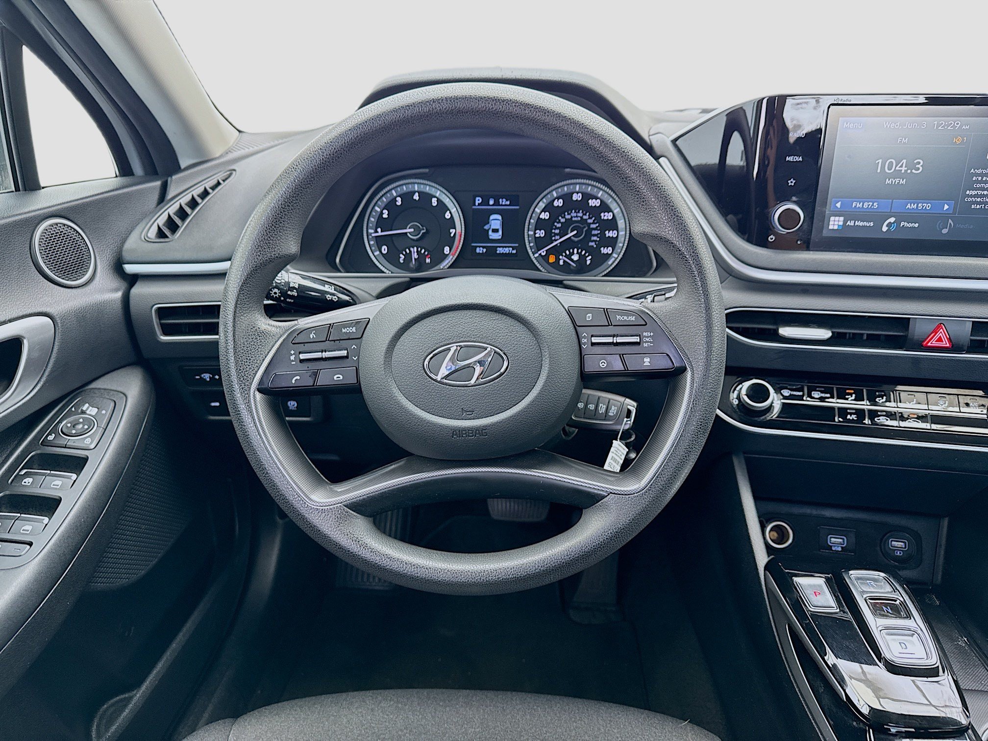 Used 2021 Hyundai Sonata SE FWD image 14