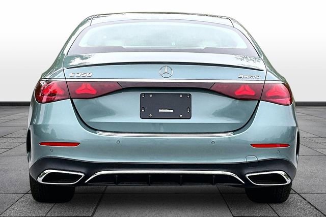 New 2026 Mercedes-Benz E 350 4MATIC Sedan image 5