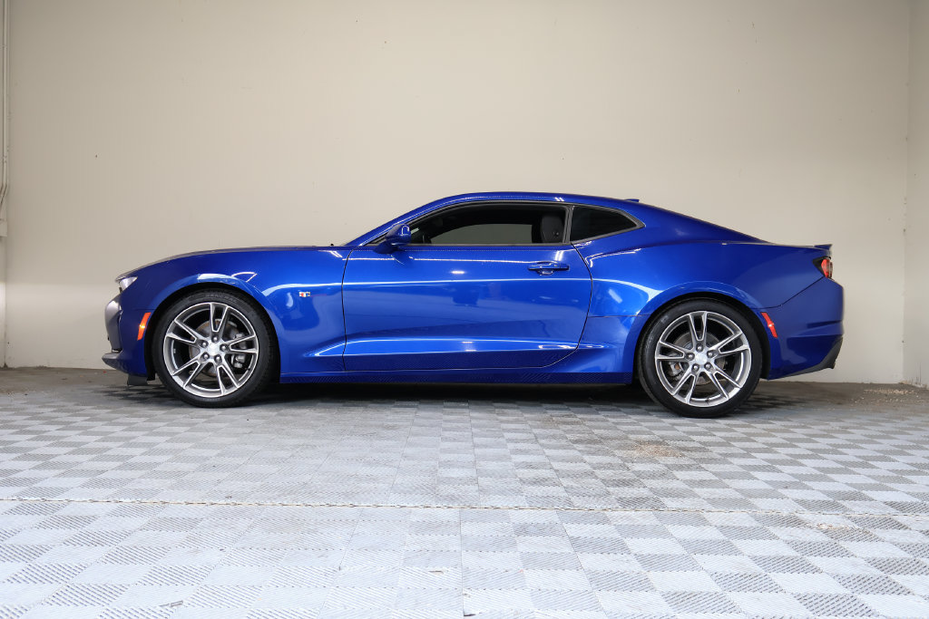 Used 2019 Chevrolet Camaro LT w/ RS Package RWD image 7