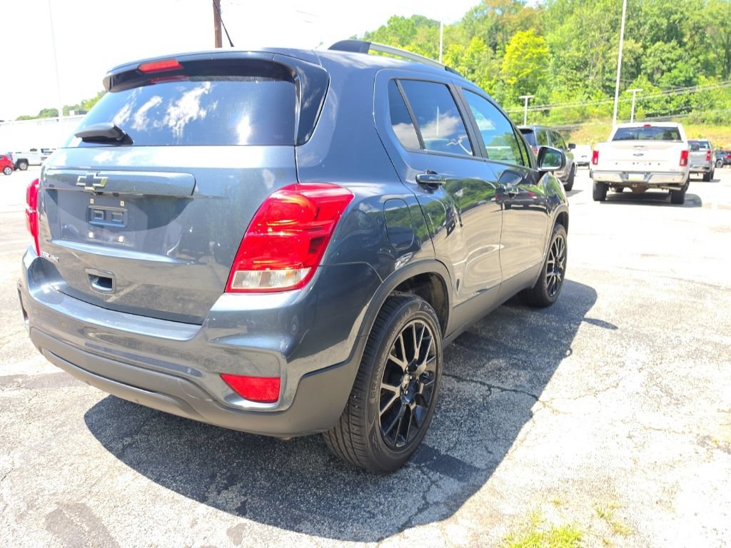 Certified 2022 Chevrolet Trax LT w/ Sport Edition AWD/4WD image 4