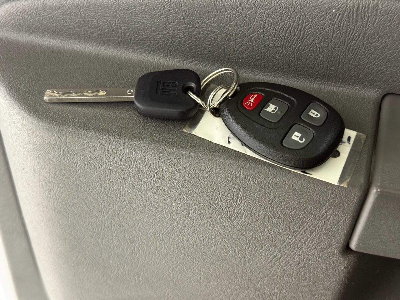 Used 2017 Chevrolet Express 2500 Extended image 64