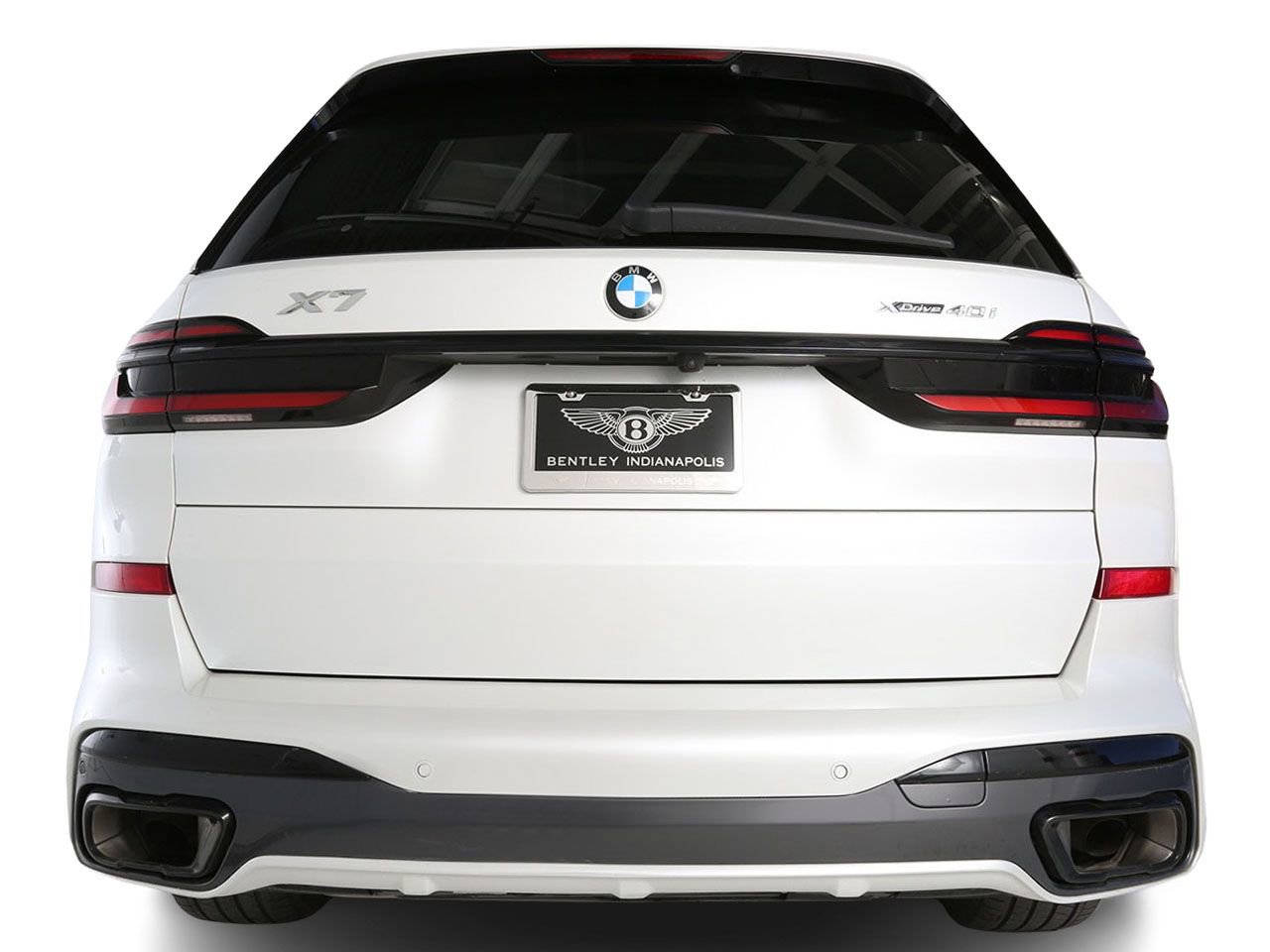 Used 2024 BMW X7 xDrive40i w/ Executive Package image 12