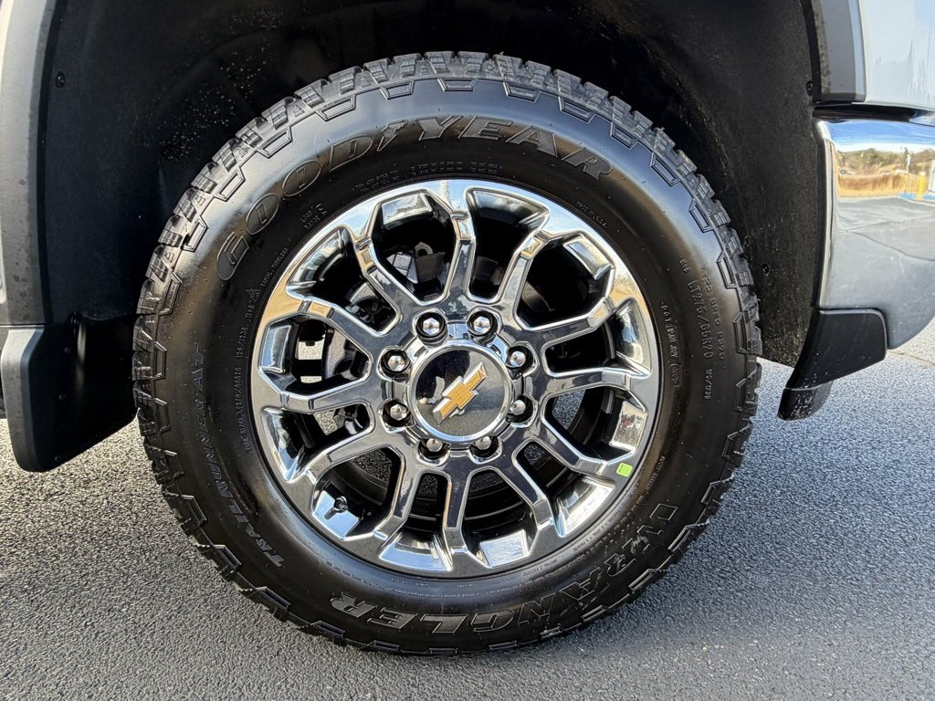 New 2026 Chevrolet Silverado 2500 LTZ w/ LTZ Premium Package image 29