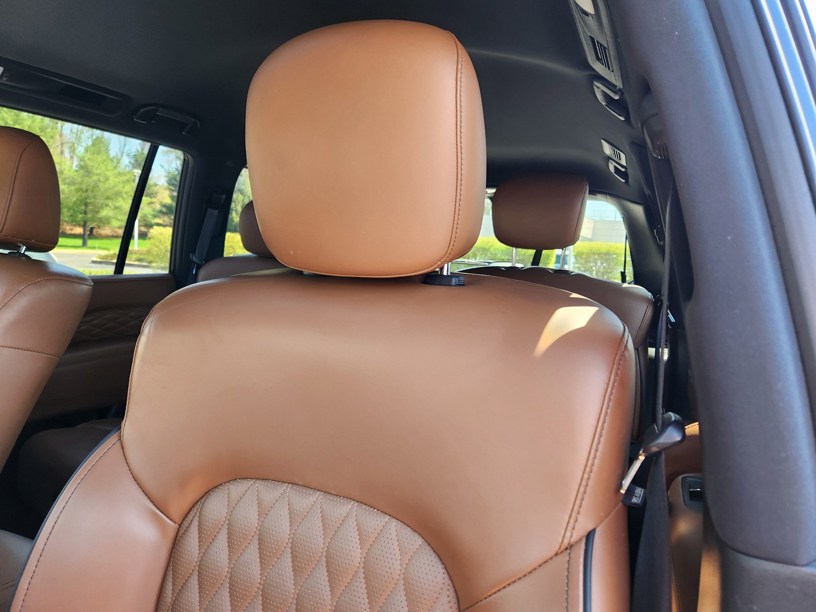 Certified 2024 INFINITI QX80 Sensory w/ All-Season Package AWD/4WD image 11