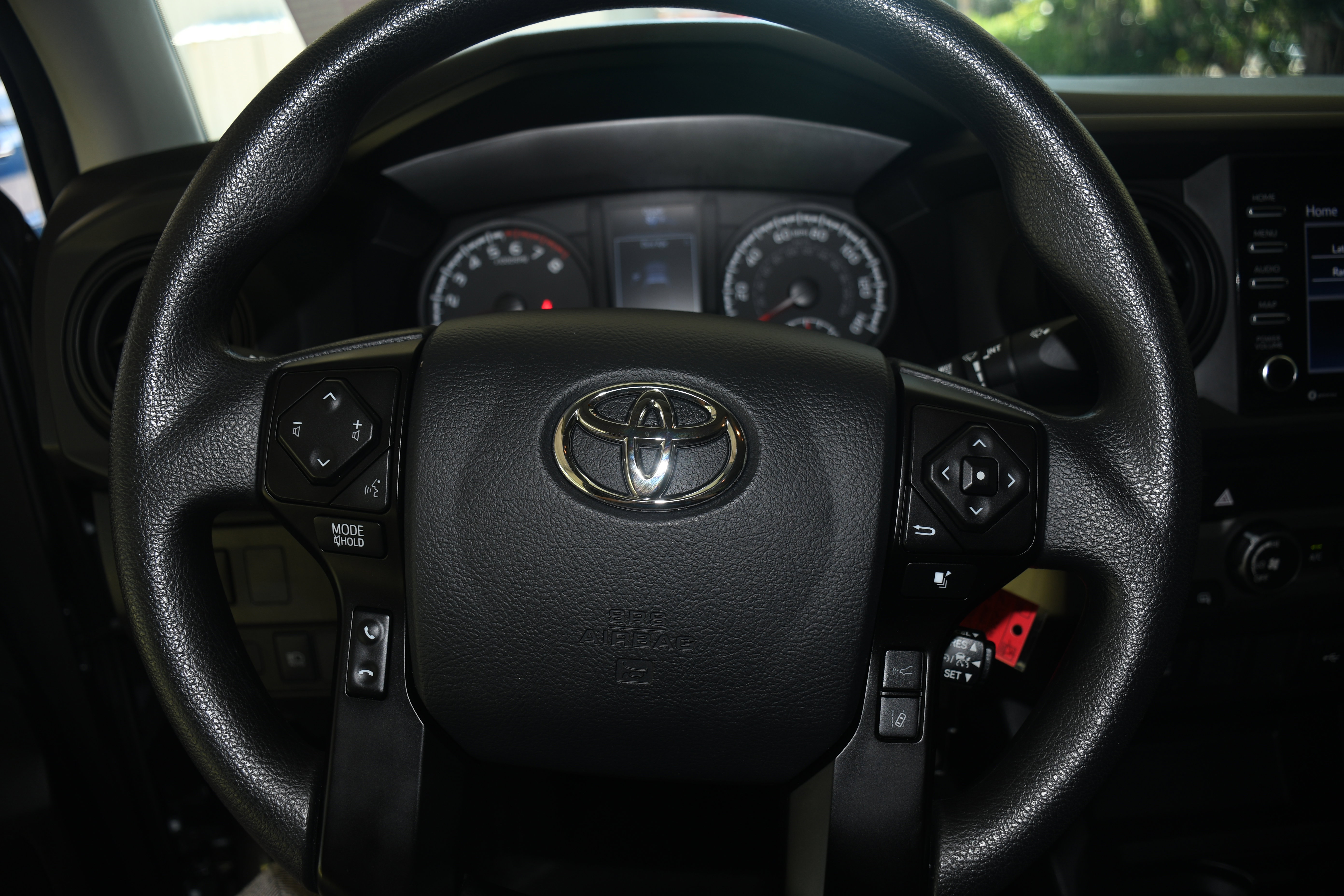 Used 2023 Toyota Tacoma SR image 12