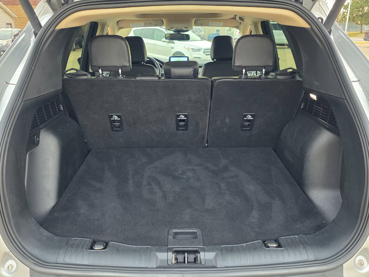 Used 2020 Ford Escape Titanium w/ Titanium Premium Package 2.0 image 16