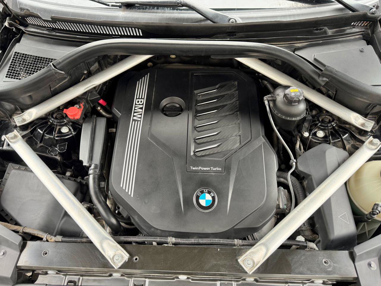 Used 2020 BMW X6 sDrive40i w/ M Sport Package RWD image 26