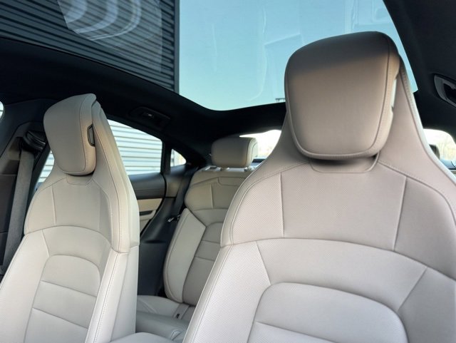 Used 2024 Porsche Taycan 4S image 30