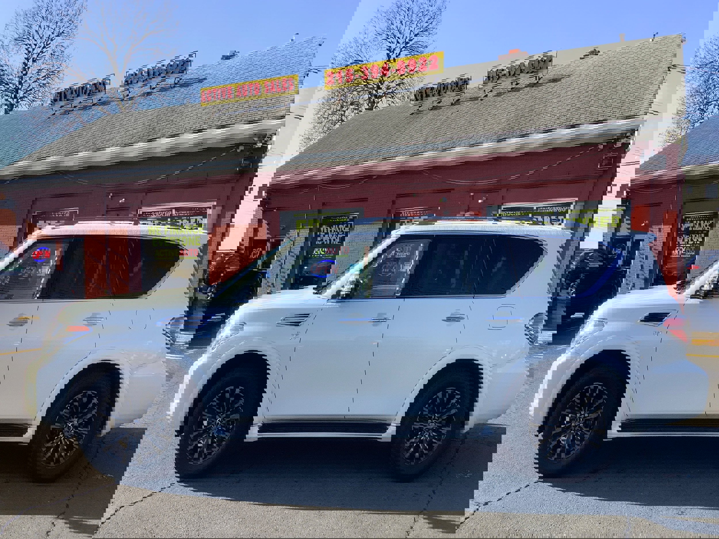 Used 2019 Nissan Armada Platinum w/ Cargo Package image 4