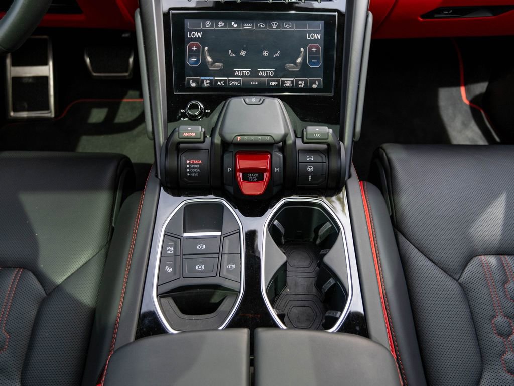 Used 2023 Lamborghini Urus S AWD/4WD image 42