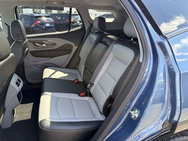 Used 2024 GMC Terrain SLT w/ Infotainment Package II AWD/4WD image 26