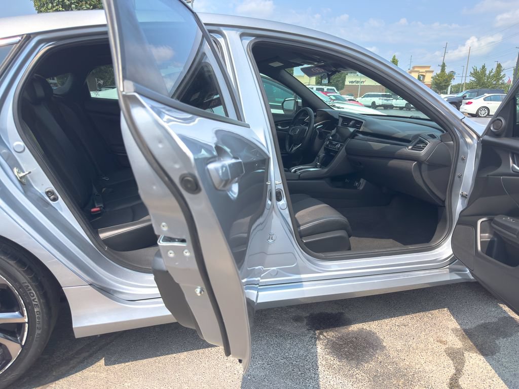 Used 2020 Honda Civic Sport image 10