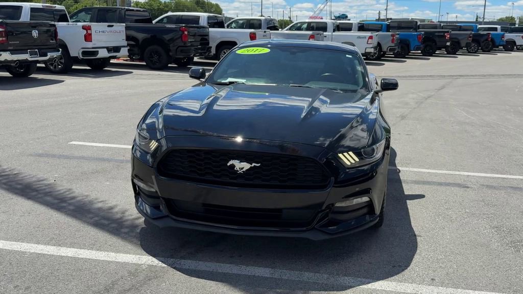 Used 2017 Ford Mustang Coupe RWD image 2