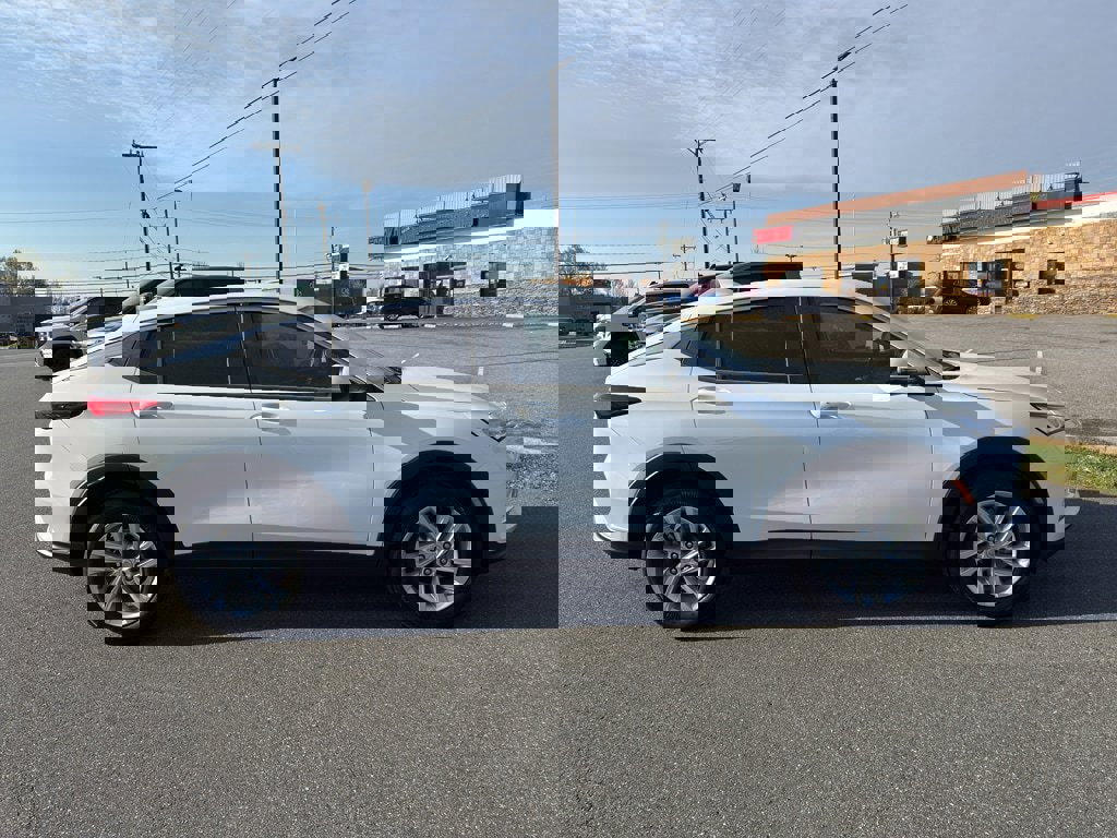 New 2026 Buick Envista Preferred w/ Convenience I Package FWD image 6