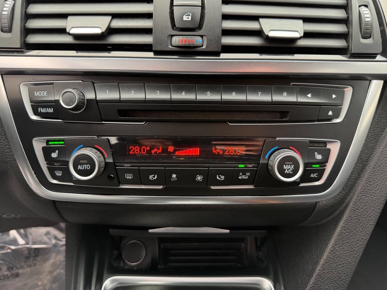 Used 2014 BMW 328i Sedan RWD image 30