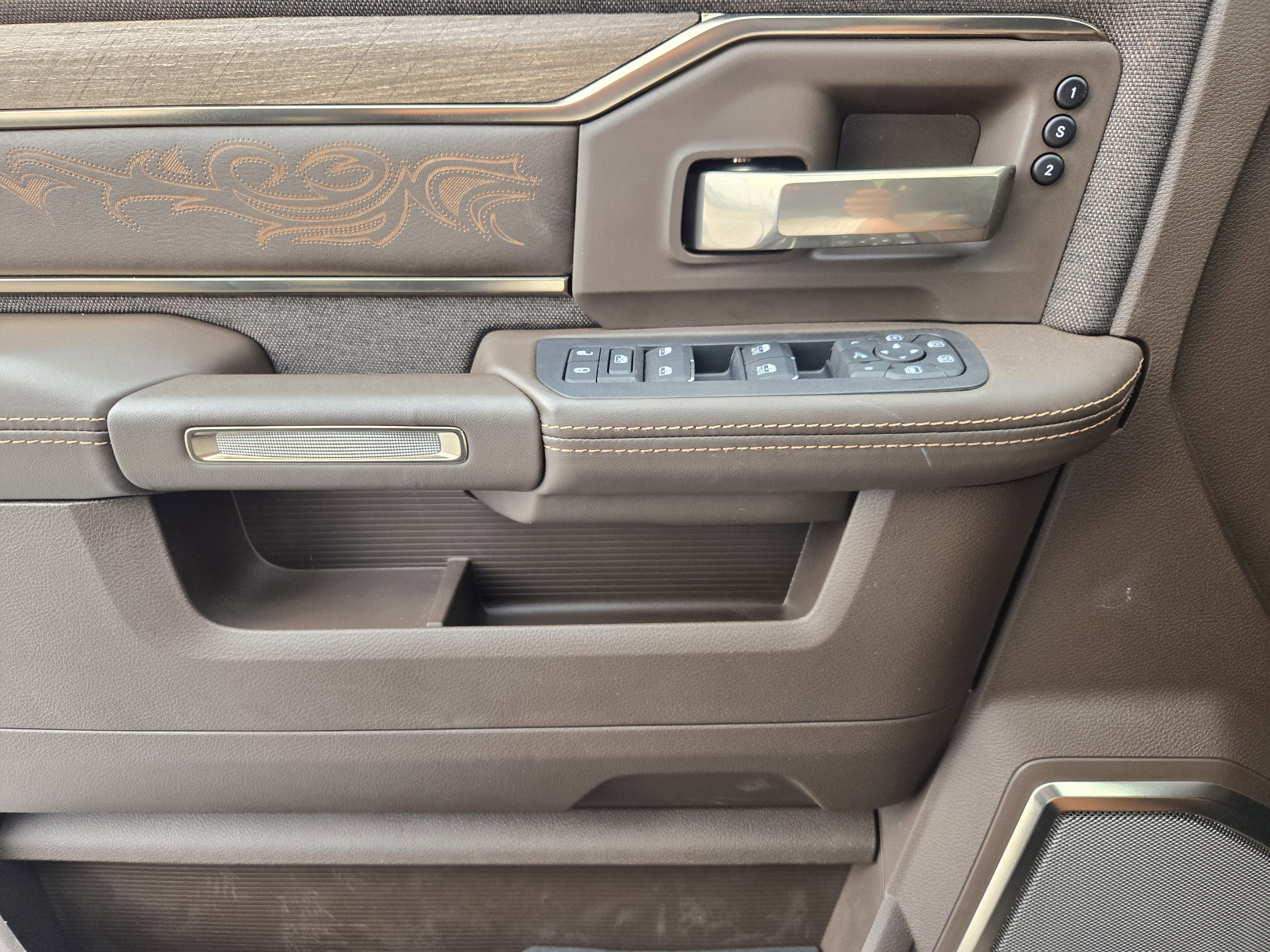 New 2026 RAM 3500 Longhorn image 19