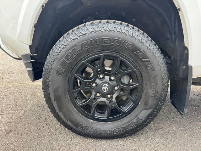 Used 2022 Toyota Tacoma SR5 image 16