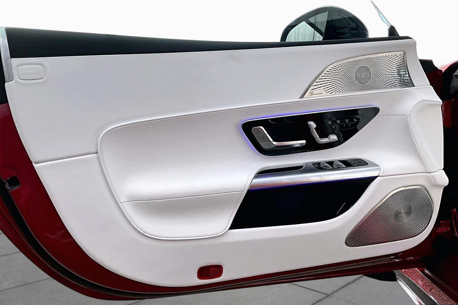 New 2026 Mercedes-Benz Maybach SL 680 image 15