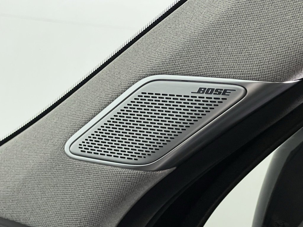 Used 2024 Hyundai Santa Fe Limited image 24