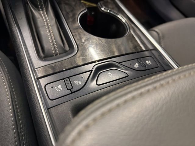 Used 2015 Chevrolet Impala LTZ FWD image 27