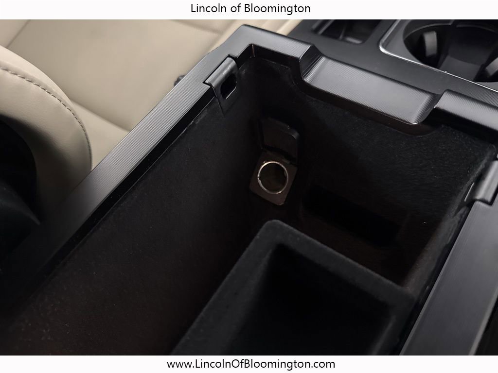 New 2026 Lincoln Corsair Premiere image 55