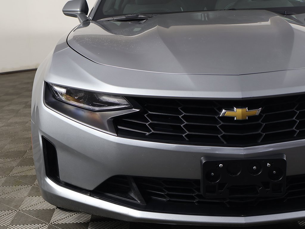 Used 2023 Chevrolet Camaro LT image 10