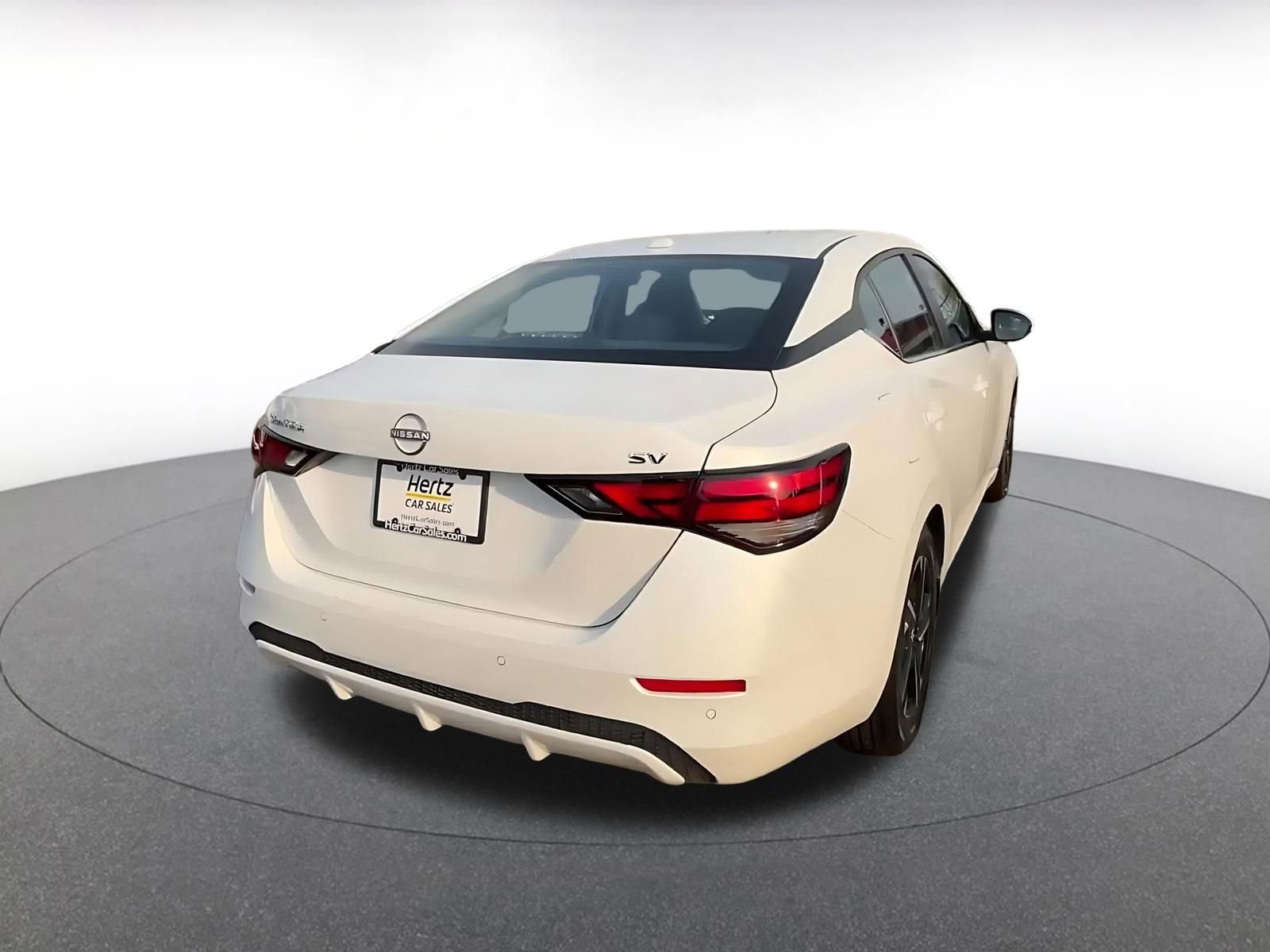 Used 2024 Nissan Sentra SV FWD image 15