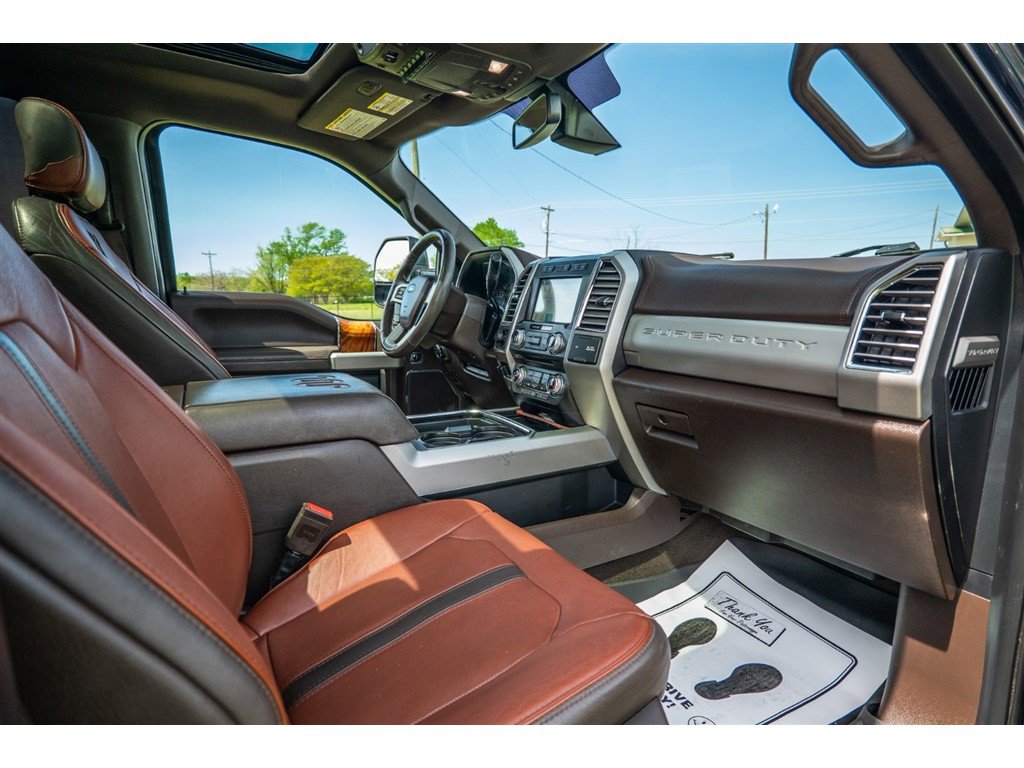Used 2018 Ford F250 King Ranch w/ King Ranch Ultimate Package AWD/4WD image 38