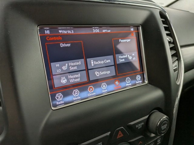 Used 2020 Jeep Grand Cherokee Laredo w/ Security & Convenience Group image 7