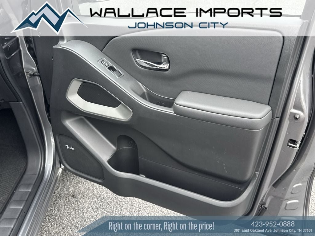 Used 2024 Nissan Frontier SL w/ Technology Package RWD image 34