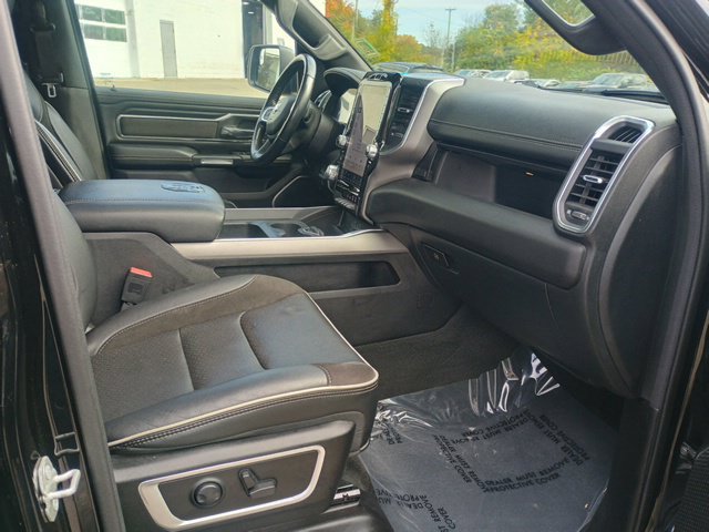 Used 2023 RAM 1500 Laramie AWD/4WD image 15