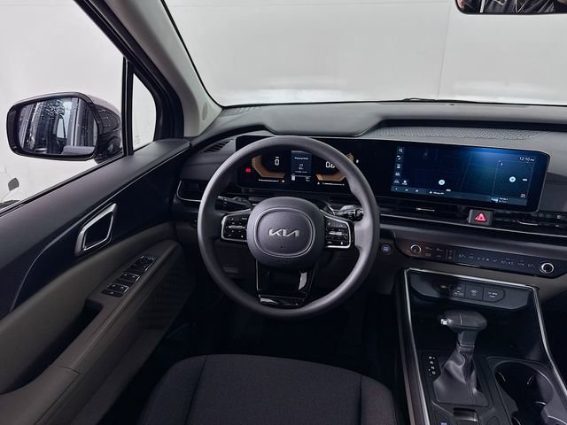 New 2026 Kia Carnival LX FWD image 22