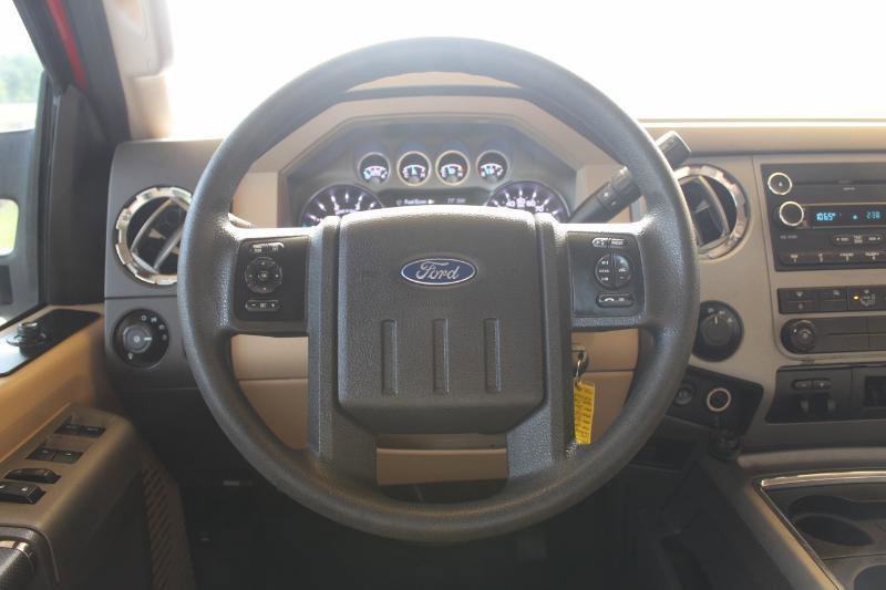 Used 2016 Ford F250 XLT w/ XLT Value Package AWD/4WD image 32