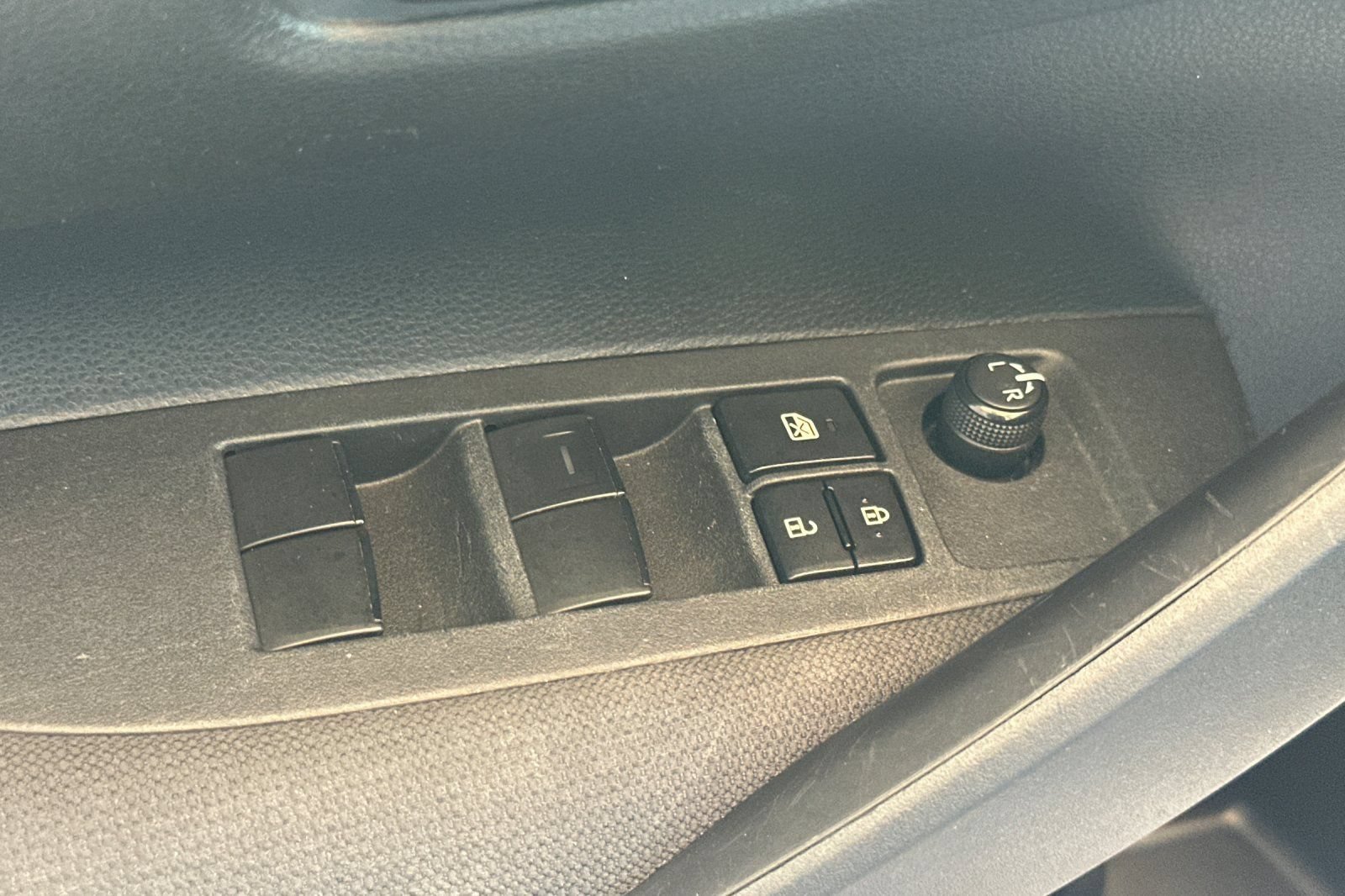 Certified 2024 Toyota Corolla LE FWD image 13
