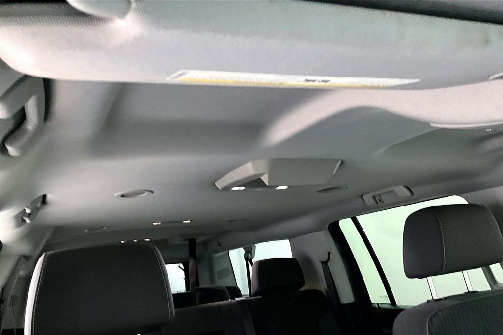 Used 2018 Chevrolet Suburban LS image 23