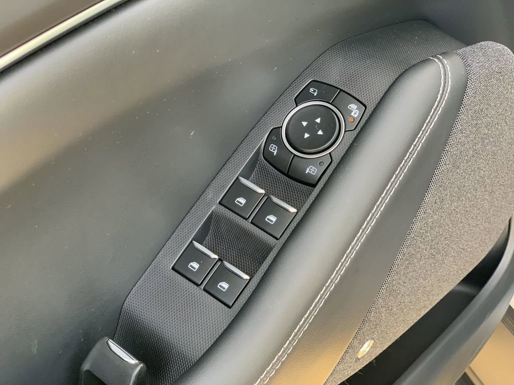 Used 2023 Ford Mustang Mach-E Premium image 21