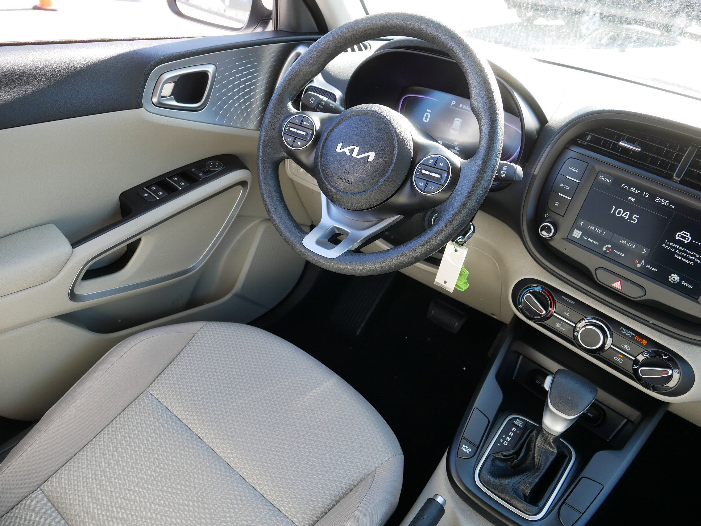 Certified 2025 Kia Soul S image 9