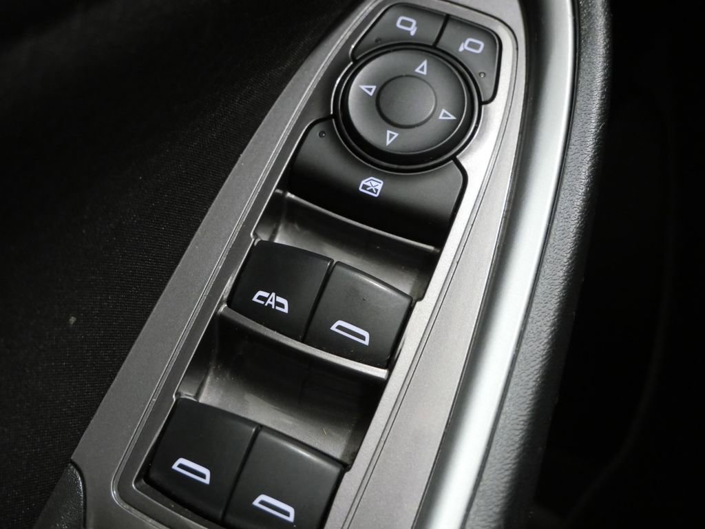 Used 2023 Chevrolet Malibu LT FWD image 12