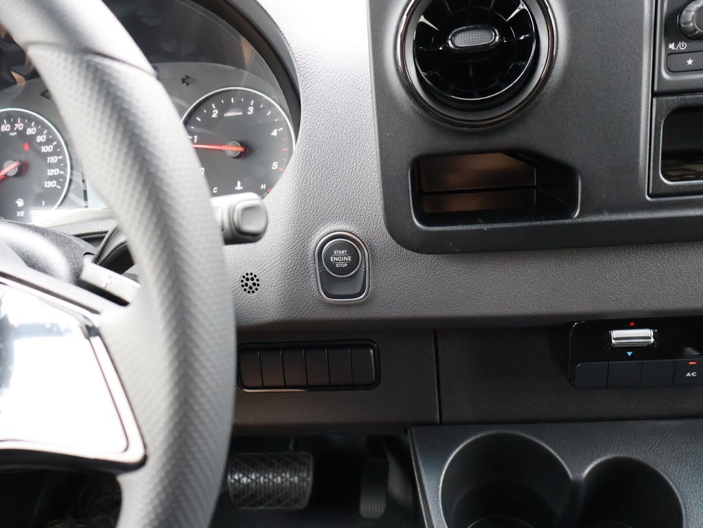 New 2026 Mercedes-Benz Sprinter 144 Cargo image 29