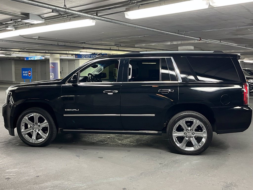 Used 2019 GMC Yukon Denali w/ Denali Ultimate Package AWD/4WD image 35