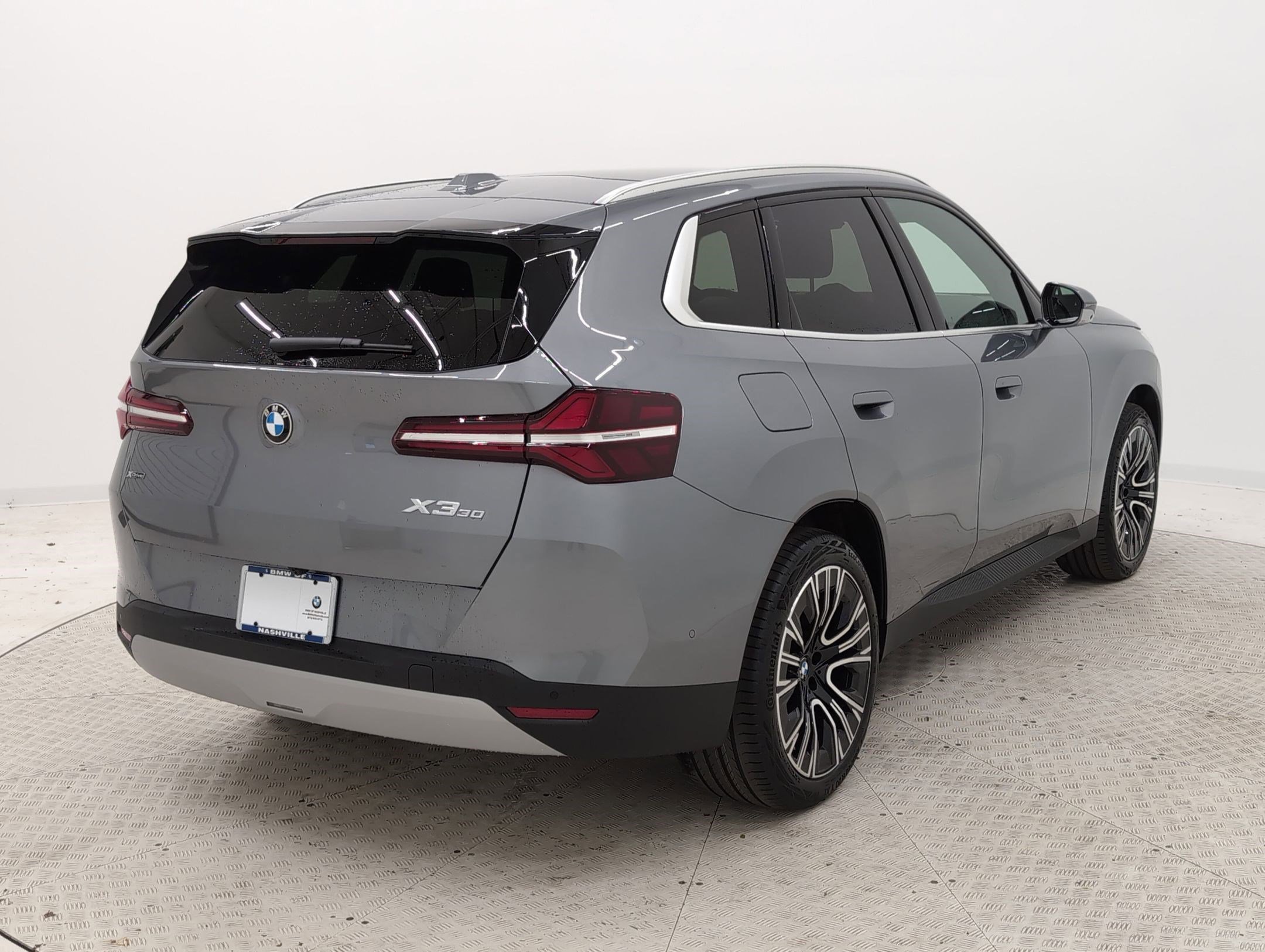 Used 2025 BMW X3 xDrive30i w/ Premium Package image 9