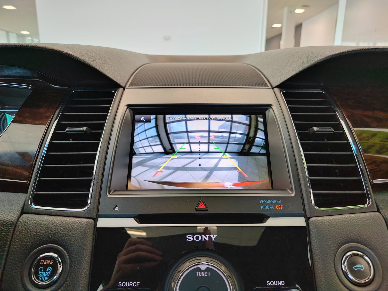 Used 2014 Ford Taurus Limited w/ Equipment Group 301A image 26