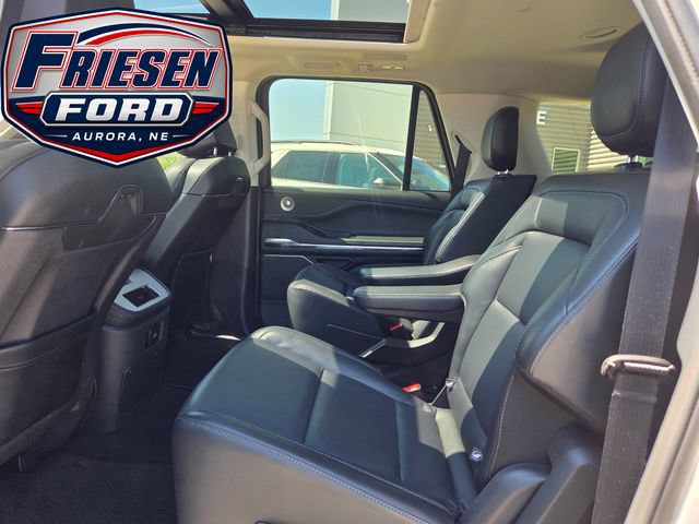 Used 2025 Lincoln Navigator L Reserve AWD/4WD image 20