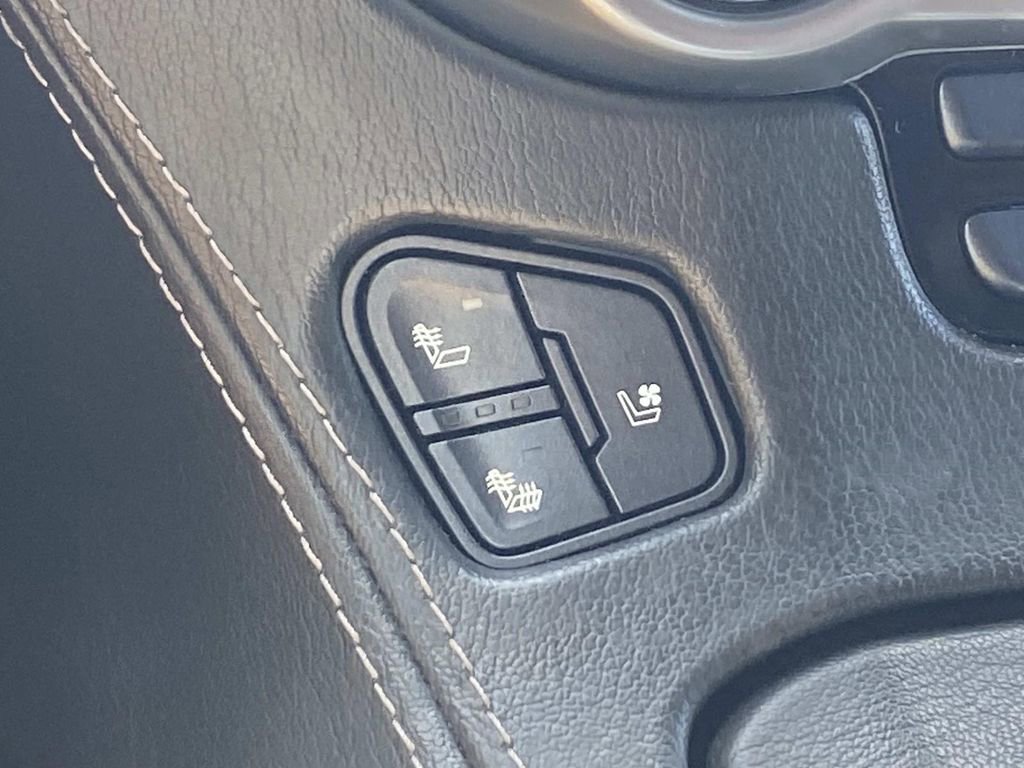 Used 2020 Chevrolet Tahoe Premier w/ Premier Plus Edition image 28