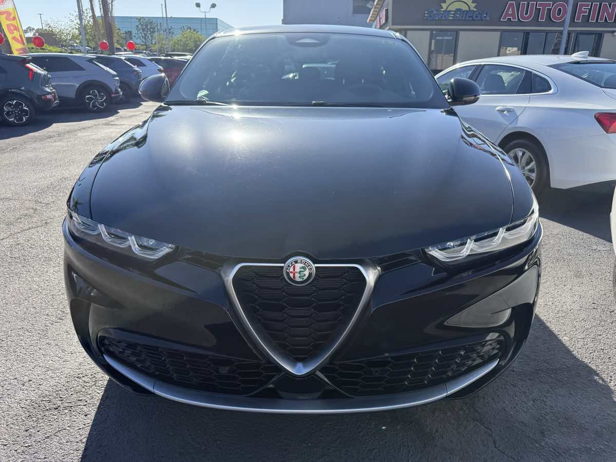 Used 2024 Alfa Romeo Tonale Ti AWD/4WD image 3