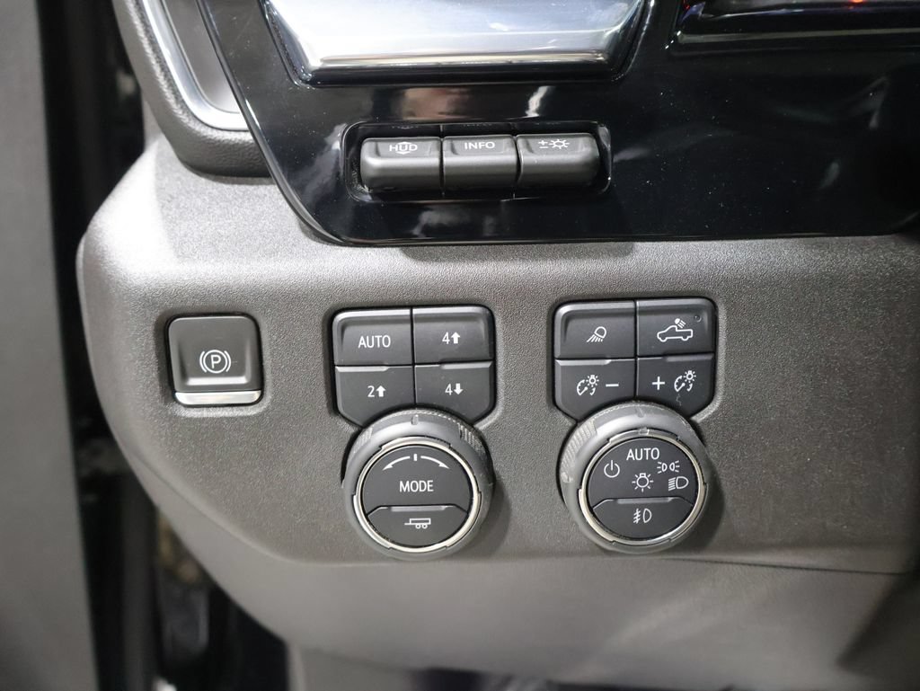Used 2024 Chevrolet Silverado 2500 LTZ w/ LTZ Plus Package AWD/4WD image 31