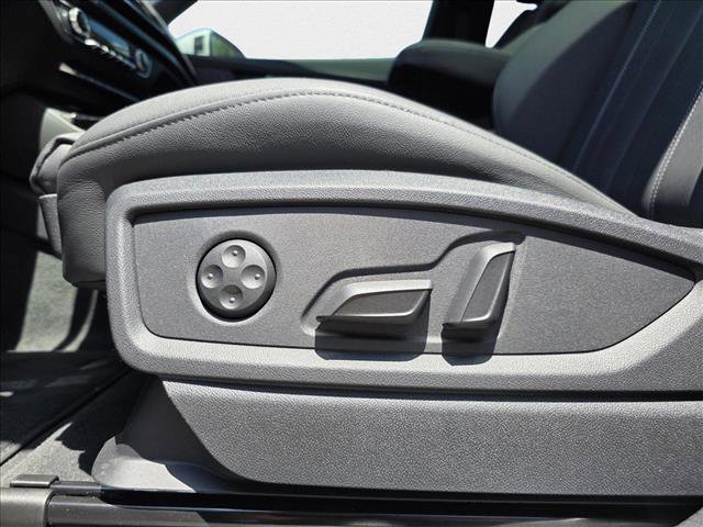 New 2025 Audi Q5 2.0T Premium image 14