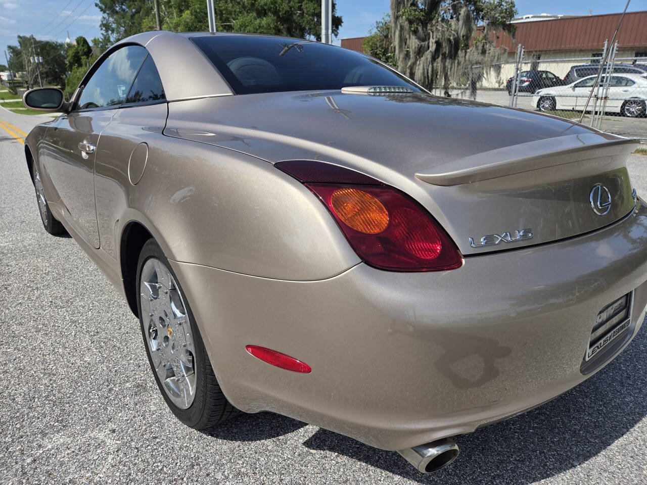 Used 2005 Lexus SC 430 Convertible RWD image 13